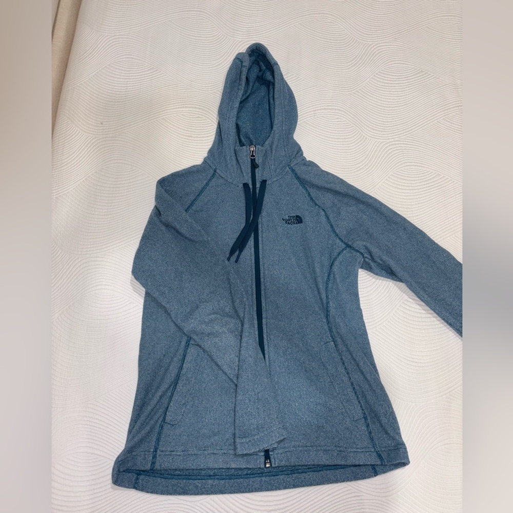 The North Face Women’s Zip Up